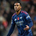 Gabriel z Arsenalu reaguje počas zápasu Premier League proti Sunderlandu