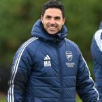 Arsenal dostal pred nedeľňajším derby v severnom Londýne štvornásobnú posilu