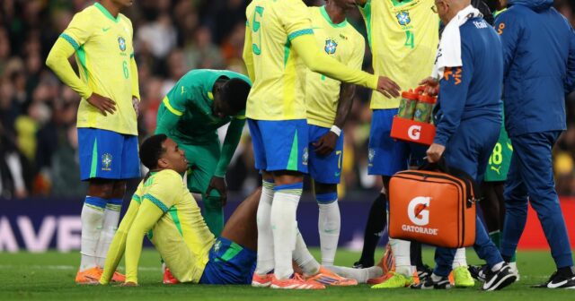 Arsenal po dvojitých obavách dostal pred Tottenhamom veľké aktualizácie o Gabriel Magalhaes sa zranil počas medzinárodného priateľského zápasu medzi Brazíliou a Senegalom na Emirates Stadium.
