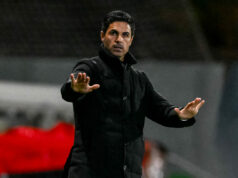 Arsenal stále otvára rozhovory napriek 18 mesiacom dohody Arsenal stále otvára rozhovory napriek 18 mesiacom dohody