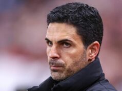 Arsenal usporiadal stretnutie, keď Sunderland obvinil z ohrozovania hráčov | Futbal | Šport Arsenal usporiadal stretnutie, keď Sunderland obvinil z ohrozovania hráčov | Futbal | Šport