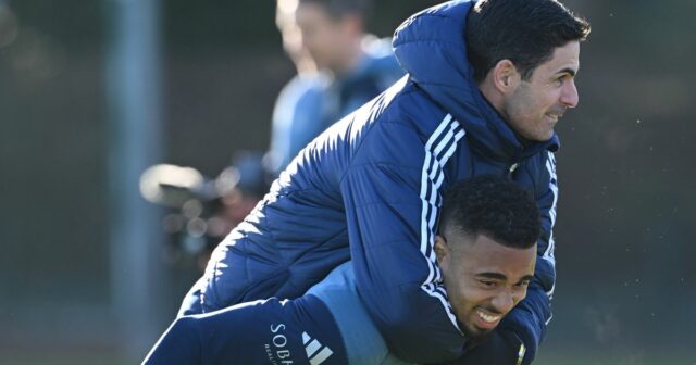 Manažér Arsenalu Mikel Arteta naznačil, že Gabriel Jesus by sa mohol objaviť v priateľskom zápase za zatvorenými dverami.