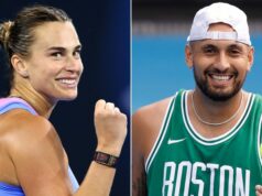 Aryna Sabalenka bude hrať Nicka Kyrgiosa v exhibičnom zápase „Battle of the Sexes“. Aryna Sabalenka bude hrať Nicka Kyrgiosa v exhibičnom zápase „Battle of the Sexes“.