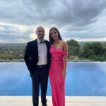 Weatherald a manželka Rachel Pearceová (na obrázku) sa zosobášili na talianskom pobreží Amalfi v roku 2024