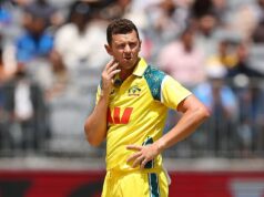 Austrálsky Ashes plánuje v chaose uprostred čerstvej krízy zranení – ako hovorí Ben Stokes, Anglicko pôjde „lopty do múru“ a zasiahne „bol už“ Vaughana a Bothama Austrálske plány Ashes boli v stredu uvrhnuté do chaosu, keď dvaja z ich prvých testovacích hráčov poslali na skenovanie - ich nálada sa zlepšila len nepatrne po tom, čo bol Josh Hazlewood (na obrázku) úplne jasný.