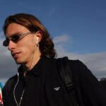 Riccardo Calafiori nastúpi do lietadla