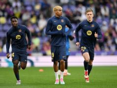 Barcelona potvrdila zranenie, keďže obranca vylúčil štyri mesiace Barcelona potvrdila zranenie, keďže obranca vylúčil štyri mesiace