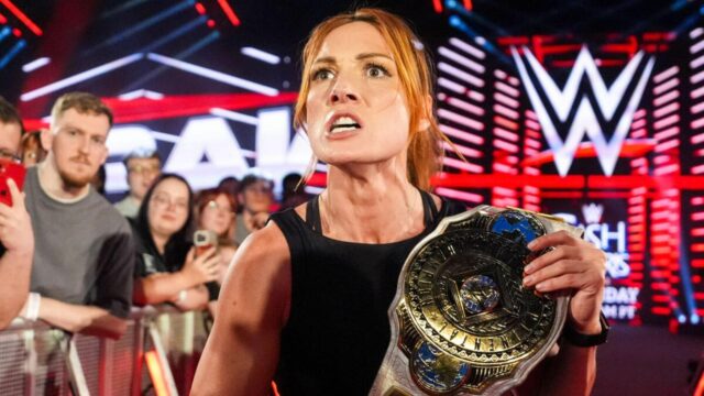Becky Lynch je mužská hviezda trollov pred masívnym návratom WWE Becky Lynch je mužská hviezda trollov pred masívnym návratom WWE