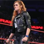 Becky Lynch prichádza bez závesu na WWE RAW; posiela výhražný odkaz populárnej hviezde, ktorá ju dvakrát porazila