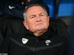 Benjamin Sesko v strede súboja klub proti krajine, keďže Man United poskytuje aktuálne informácie o zranení hviezdy po tom, čo Slovinsko žiadalo prejaviť „rešpekt“ Slovinsko Matjaz Kek požadoval od Manchestru United „rešpekt“ svojej národnej strane