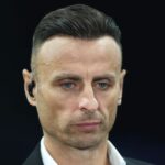 Berbatov posiela Sesko podporu po kritike Neville Man Utd | Futbal | Šport