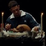 Patrick Mahomes vyvolal kontroverziu na Deň vďakyvzdania po tom, čo nalial morku kečupom