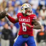 Futbal NCAA: Štát Oklahoma v Kansase