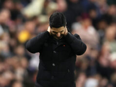 „Bolesť v bruchu“ – Mikel Arteta reaguje po tom, čo Arsenal prehral čisté konto v remíze v Sunderlande PSG pokračuje v rozhovoroch s Interom o prestupe Škriniara v januári, Malcom zo Zenitu na radare