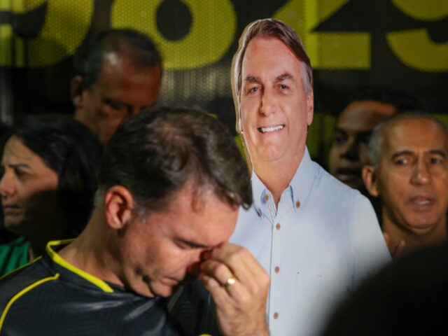 Bolsonaro hovorí, že halucinačné účinky liekov ho prinútili zasahovať do štítku na členku | Správy Jaira Bolsonara
