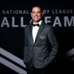 Brisbane Broncos sa chystajú vymenovať bývalú hviezdu Melbourne Storm Camerona Smitha (na obrázku) na trénerskú poradnú úlohu v klube.