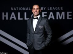 Bombshell ako ikona NRL urobil šokový kariérny krok, ktorý zanechal fanúšikov Brisbane Broncos v úpadku Brisbane Broncos sa chystajú vymenovať bývalú hviezdu Melbourne Storm Camerona Smitha (na obrázku) na trénerskú poradnú úlohu v klube.