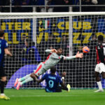 Brankár Milána produkuje hrdinstvá, aby zastavil Inter v Derby della Madonnina 🧤