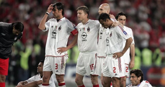 Brazílska legenda, ktorá dvakrát vyhrala Ligu majstrov, odhalila tragický dôvod, Legenda AC Miláno Serginho