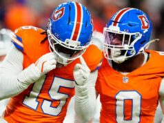 Broncosova prihrávka príliš nabiehala na Raiders v obrannom súboji Broncosova prihrávka príliš nabiehala na Raiders v obrannom súboji