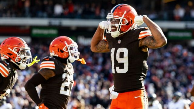 Browns WR Cedric Tillman hrať; Shedeur Sanders späť ako QB2 Browns WR Cedric Tillman hrať; Shedeur Sanders späť ako QB2