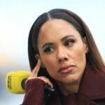 Alex Scott predstavuje pre BBC Sport pred zápasom Barclays Women's Super League medzi Manchester City FC a Chelsea FC.