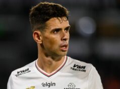 Bývalá hviezda Chelsea Oscar sa po „kolapse“ ponáhľala do nemocnice | Futbal | Šport Bývalá hviezda Chelsea Oscar sa po „kolapse“ ponáhľala do nemocnice | Futbal | Šport