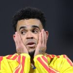 Červená karta Luisa Diaza v strede týždňa rozdelila názor