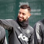 Bývalá hviezda Manchestru United Timothy Fosu-Mensah je zameraná na návrat k futbalu v Sheffield Wednesday.