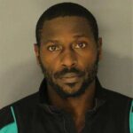 Antonio Brown je po vydaní z Dubaja vo väzbe amerických maršálov