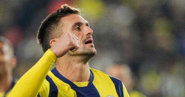 Dušan Tadič, na fotke počas svojho pôsobenia vo Fenerbahce, raz ukázal, že nie je muž, s ktorým by sa mal zahrávať