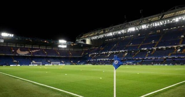 Bývalé eso Chelsea bojujúce o život ako muž obvinený z Chelsea