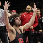 Bývalí zápasníci Rutgers zatknutí za údajnú rolu v hazardnom kruhu vedenom mafiou