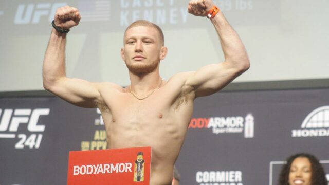 Bývalý bojovník UFC odsúdený na šesť mesiacov väzenia Bývalý bojovník UFC odsúdený na šesť mesiacov väzenia