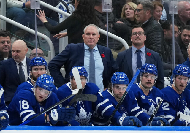 Bývalý hráč NHL naráža na hráčov Maple Leafs a bráni Craiga Berubeho uprostred „smiešneho“ odporu fanúšikov
