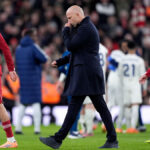 Bývalý kapitán Liverpoolu pod tlakom Arneho Slotu zvyšuje vyhliadky na „prepustenie manažéra“.