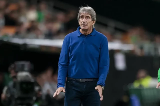 Bývalý manažér Manchestru City navrhuje zásadnú zmenu futbalových pravidiel s Bývalý manažér Manchestru City navrhuje zásadnú zmenu futbalových pravidiel s cieľom znovuobjaviť hru