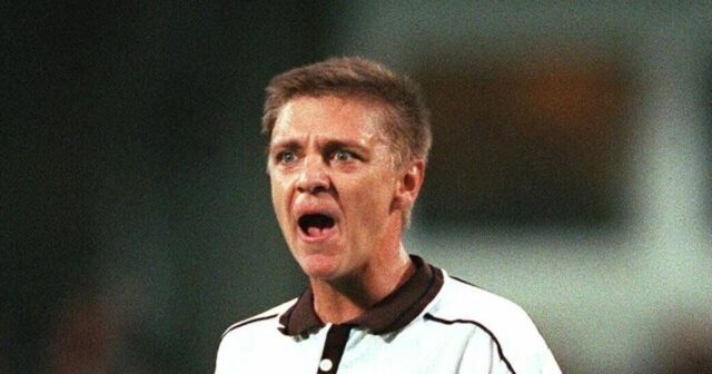 Bývalý medzinárodný futbalista zomrel po infarkte v zápase | Futbal | Šport
