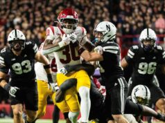 Č. 23 USC využíva neskorý nárast, aby porazil Nebrasku, aby udržal nádeje CFP nažive Č. 23 USC využíva neskorý nárast, aby porazil Nebrasku, aby udržal nádeje CFP nažive