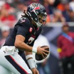 CJ Stroud z Texasu opúšťa hru po brutálnom zásahu