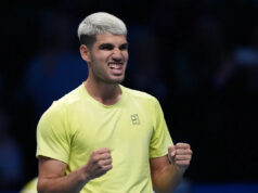 Carlos Alcaraz porazil Taylora Fritza a posunul sa o 1 víťazstvo od koncoročného č Download app from appStore