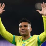 Casemiro z Brazílie oslavuje víťazstvo po medzinárodnom priateľskom stretnutí medzi Brazíliou a Senegalom na Emirates Stadium
