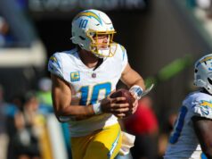 Chargers vs. Raiders: Ako sa pozerať, čas spustenia a predpoveď Chargers vs. Raiders: Ako sa pozerať, čas spustenia a predpoveď