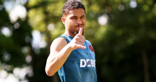 Joao Gomes počas tréningu Wolverhamptonu Wanderers