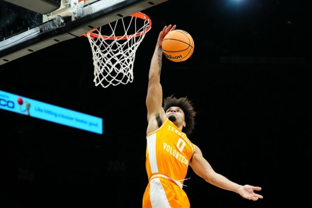 Basketbal NCAA: Championships Era Championships-Tennessee v Houstone