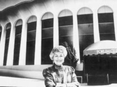 Claire Rothman zomrela: Prezidentka fóra počas dynastie Lakers ‚Showtime‘ Claire Rothman zomrela: Prezidentka fóra počas dynastie Lakers 'Showtime'