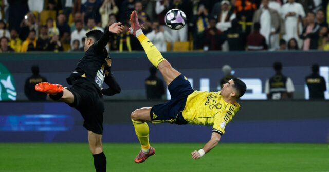 Cristiano Ronaldo skóroval pri víťazstve Al Nassra na bicykli Futbalové správy
