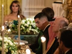 Cristiano Ronaldo večeria s Donaldom Trumpom a Elonom Muskom Cristiano Ronaldo a Georgina Rodríguez s Infantinom a Muskom.