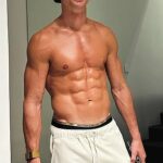 Cristiano Ronaldo v rozhovore pre Piersa Morgana tvrdil, že vyzerá lepšie ako David Beckham