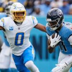 Daiyan Henley z Chargers hrá cez tragédiu